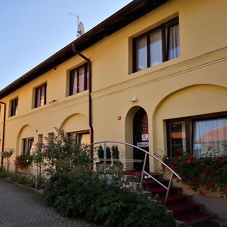 Grand Bells Bed And Breakfast Zagreb Exterior foto
